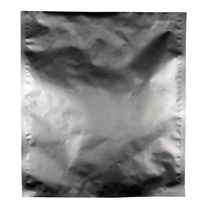silver-medium-mylar-foil-pouch